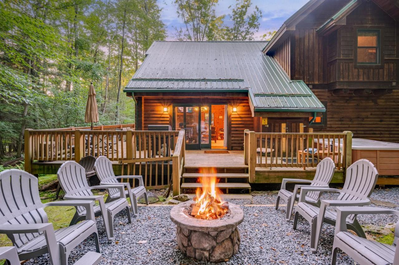 Jamesons Cabin! 8 Minutes To Wisp, Hottub, Firepit, Pets, Ev Chgr Oakland Exterior photo